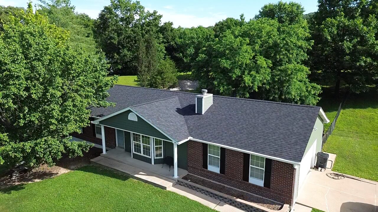 Roof And Siding Replacement Hillsboro MO in Hillsboro, MO